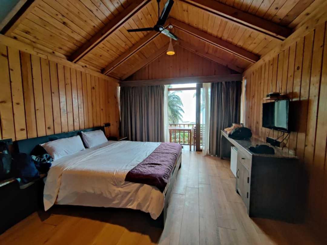Flamingo Beach Resort GOA Exterior photo